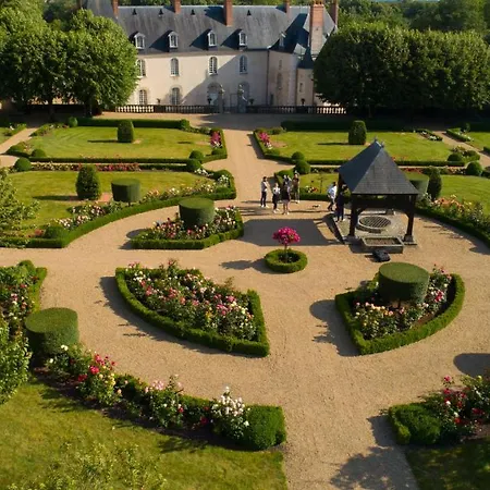 Le Chateau D'hauterives بيت ضيافة Argentre