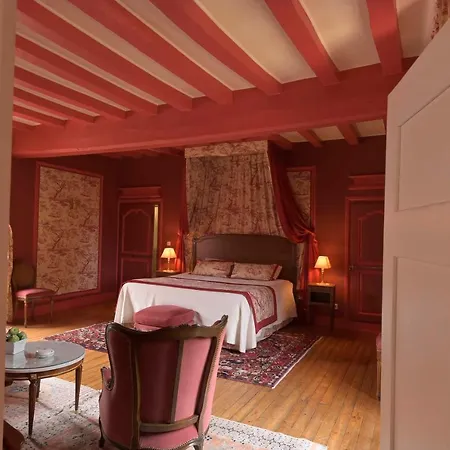 Le Chateau D'hauterives