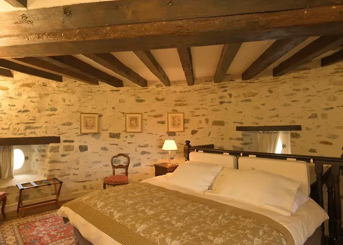 Le Château D'hauterives 3*