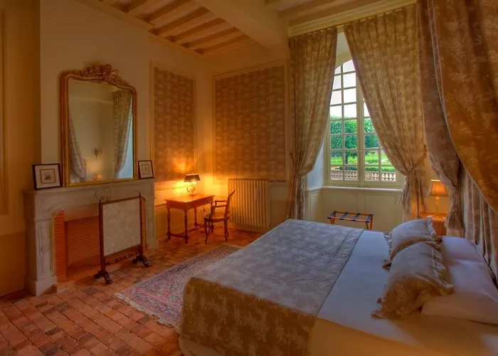 Le Château D'hauterives 3* Argentre